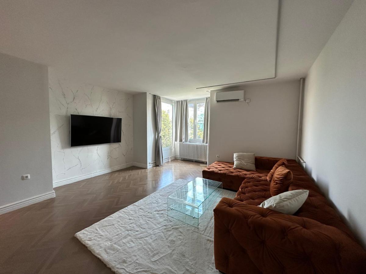 The Alchemist Luxury Apartment スコピエ エクステリア 写真