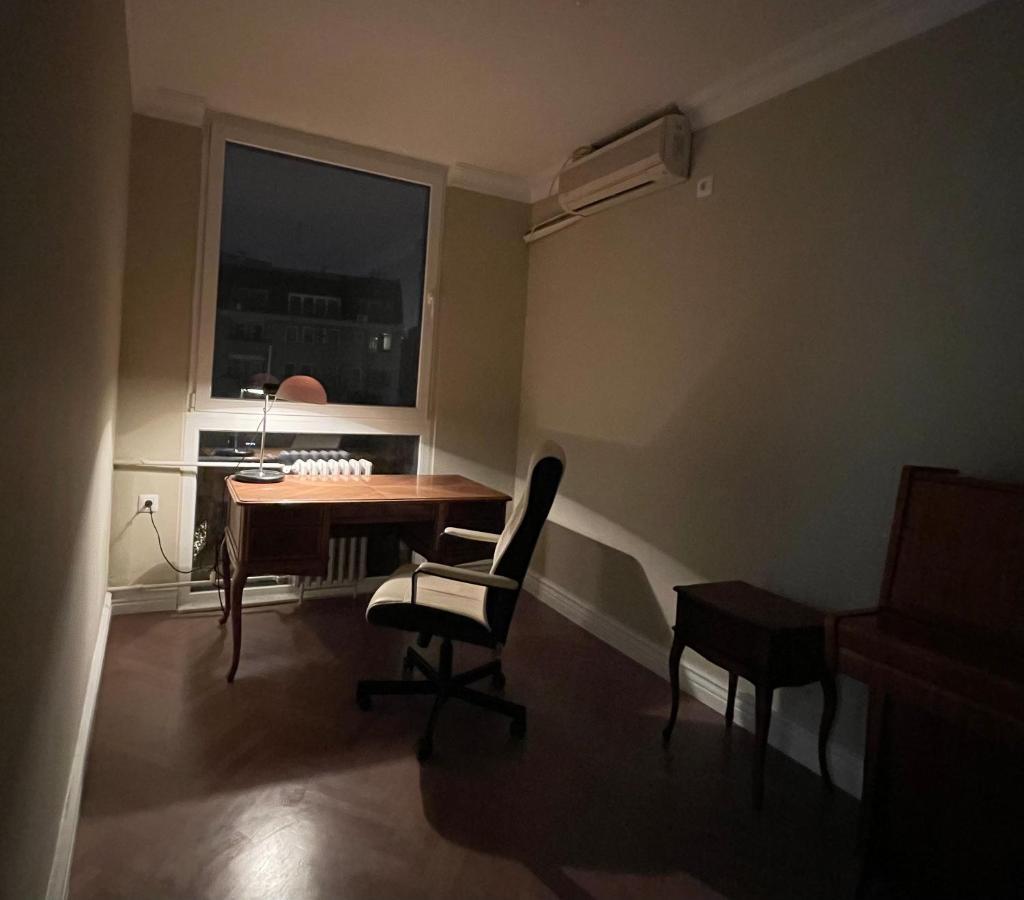 The Alchemist Luxury Apartment スコピエ エクステリア 写真